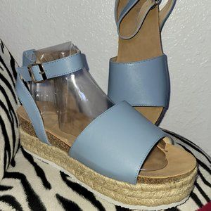 NATURE BREEZE GAGE-31 LITE BLUE  SIZE: 9 PLATFORM SHOES
